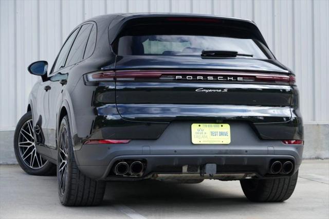 2025 Porsche Cayenne S
