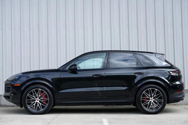 2025 Porsche Cayenne S