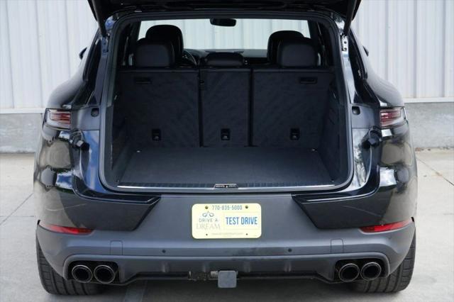 2025 Porsche Cayenne S
