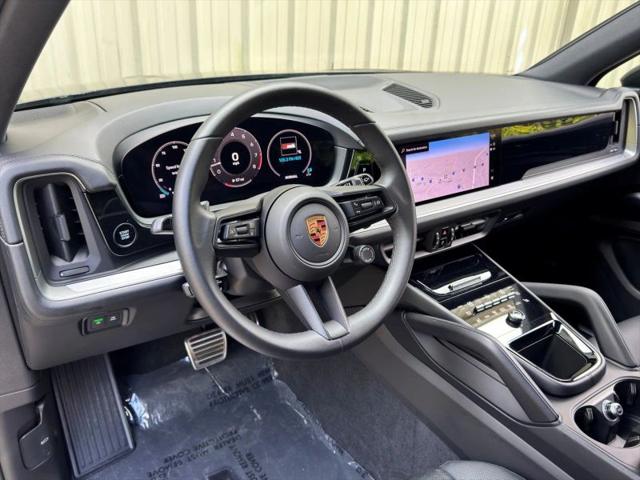 2025 Porsche Cayenne S