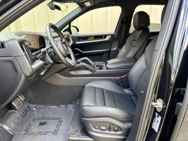 2025 Porsche Cayenne S