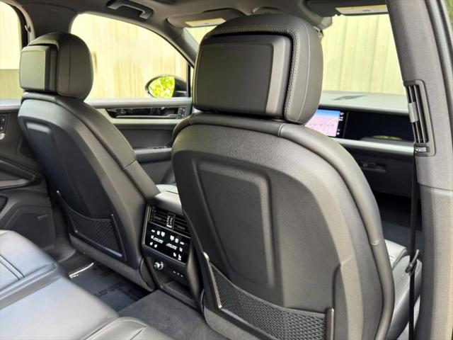 2025 Porsche Cayenne S