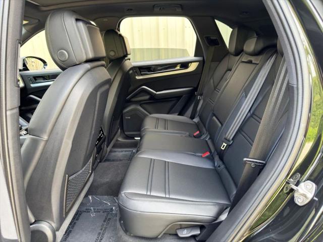 2025 Porsche Cayenne S