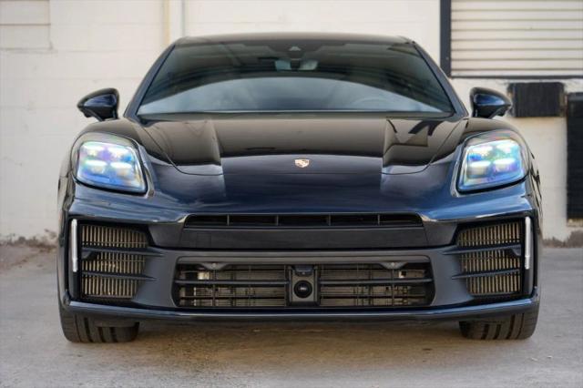 2024 Porsche Panamera Base