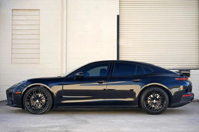 2024 Porsche Panamera Base