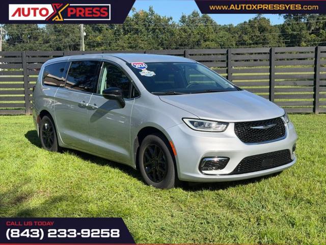2024 Chrysler Pacifica Touring L for sale in Beaufort, SC