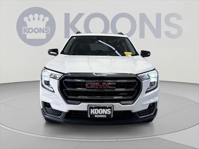 2023 GMC Terrain AWD AT4