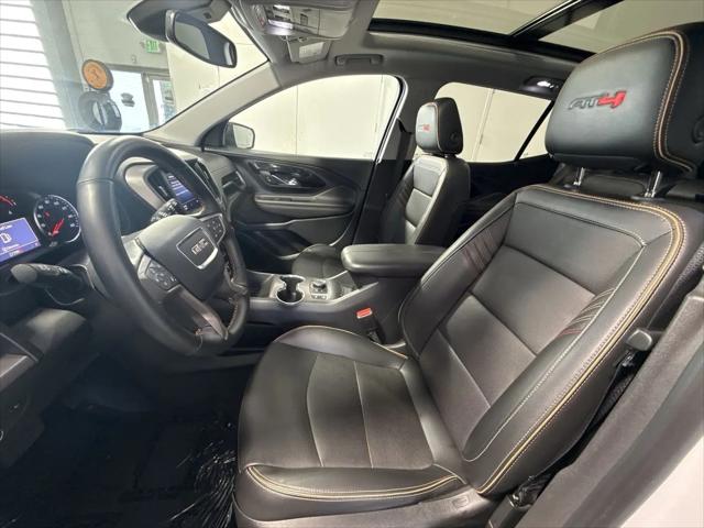 2023 GMC Terrain AWD AT4