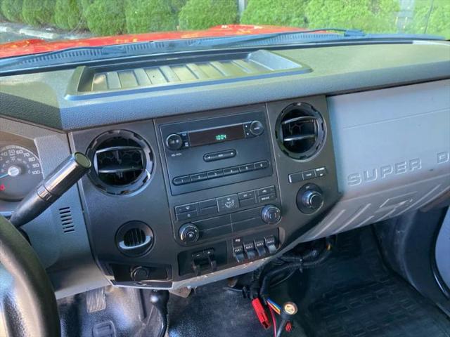 2016 Ford F-450 Base