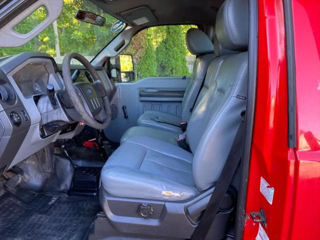 2016 Ford F-450 Base