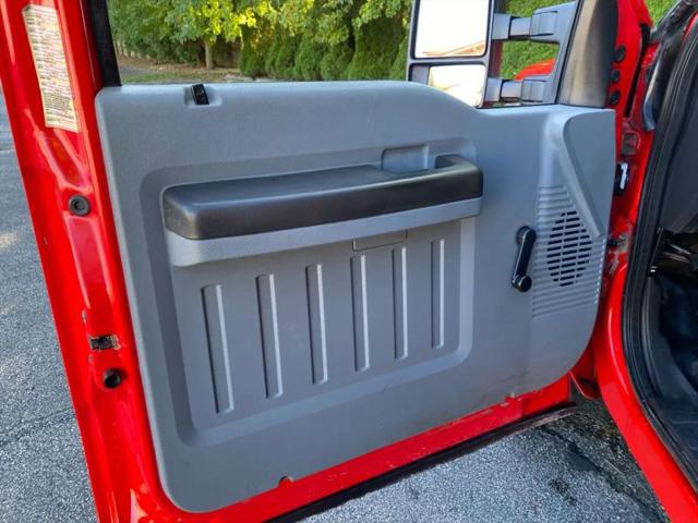 2016 Ford F-450 Base