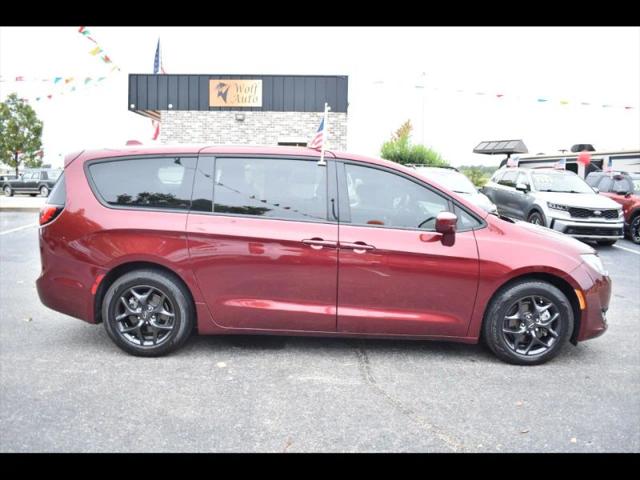 2020 Chrysler Pacifica Touring for sale in Holly Springs, MS