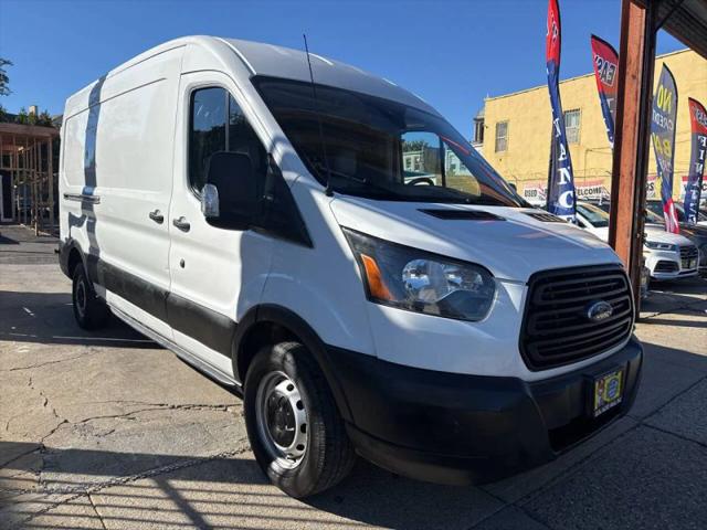 2019 Ford Transit Medium Roof w/Sliding Side Door w/LWB