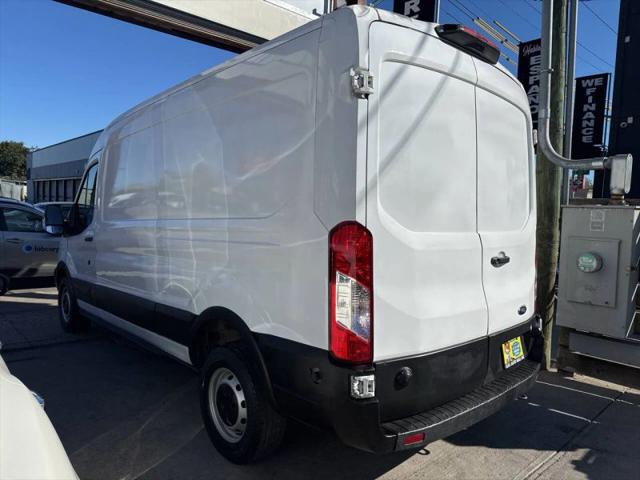 2019 Ford Transit Medium Roof w/Sliding Side Door w/LWB