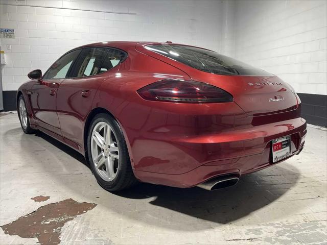 2015 Porsche Panamera 4