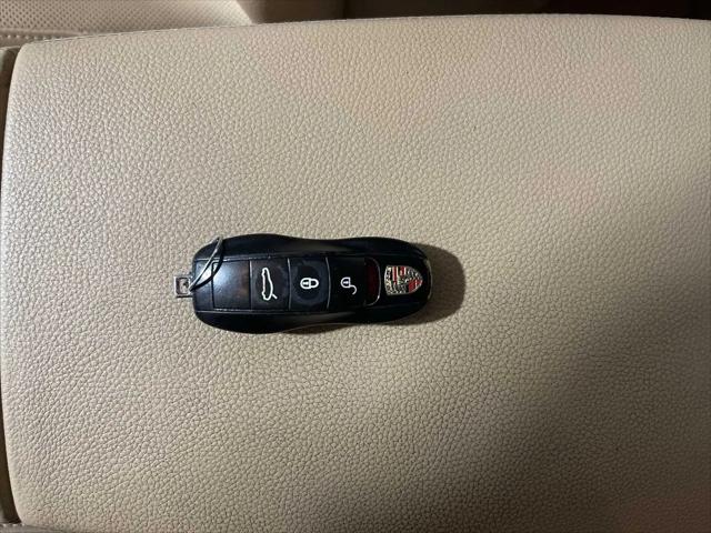 2015 Porsche Panamera 4
