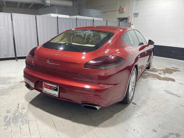 2015 Porsche Panamera 4