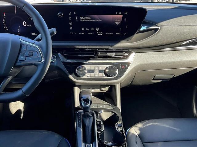 2026 Buick NV Sport Touring FWD