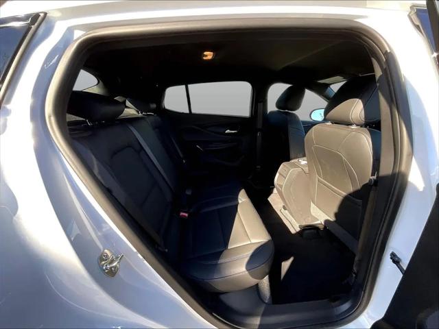 2026 Buick NV Sport Touring FWD