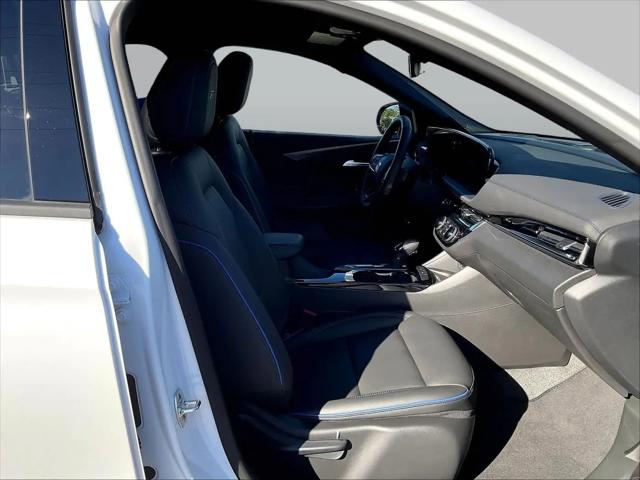 2026 Buick NV Sport Touring FWD