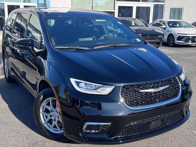 2025 Chrysler Pacifica Select for sale in Inwood, NY