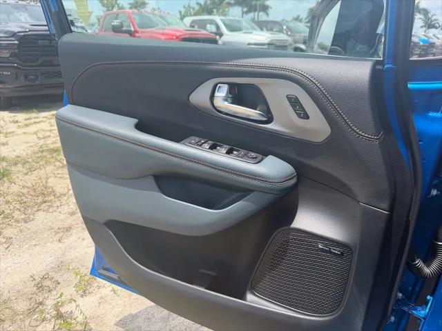 2027 Chrysler Pacifica Pinnacle