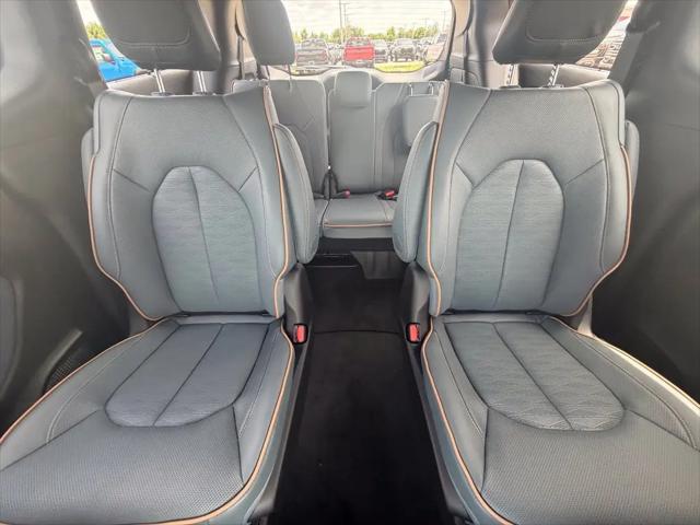 2027 Chrysler Pacifica Pinnacle