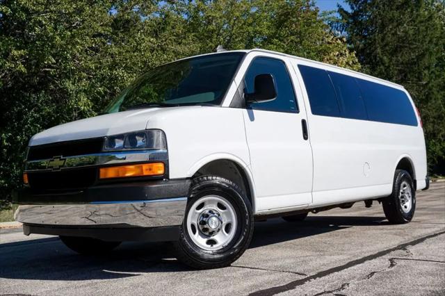 2017 Chevrolet Express LT for sale in Naperville, IL