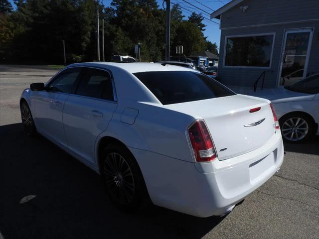 2012 Chrysler 300 S V8