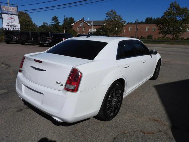 2012 Chrysler 300 S V8