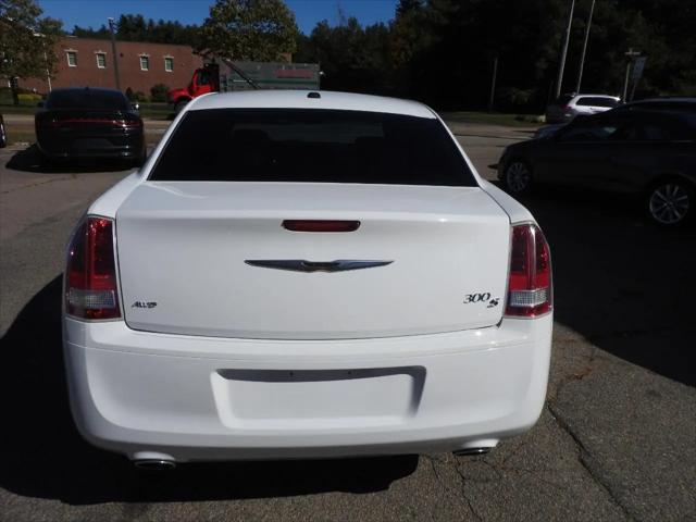 2012 Chrysler 300 S V8