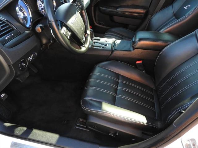 2012 Chrysler 300 S V8