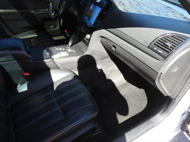 2012 Chrysler 300 S V8
