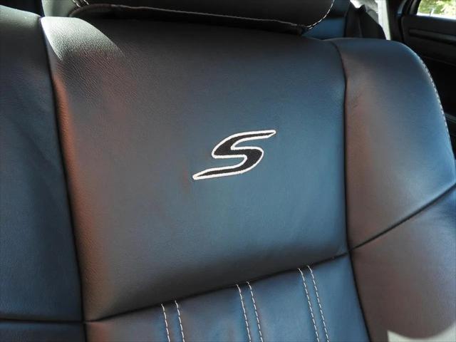 2012 Chrysler 300 S V8