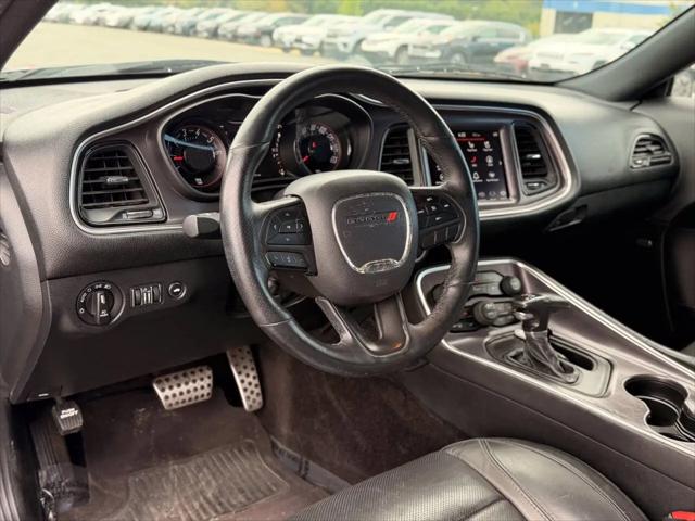 2018 Dodge Challenger SXT Plus