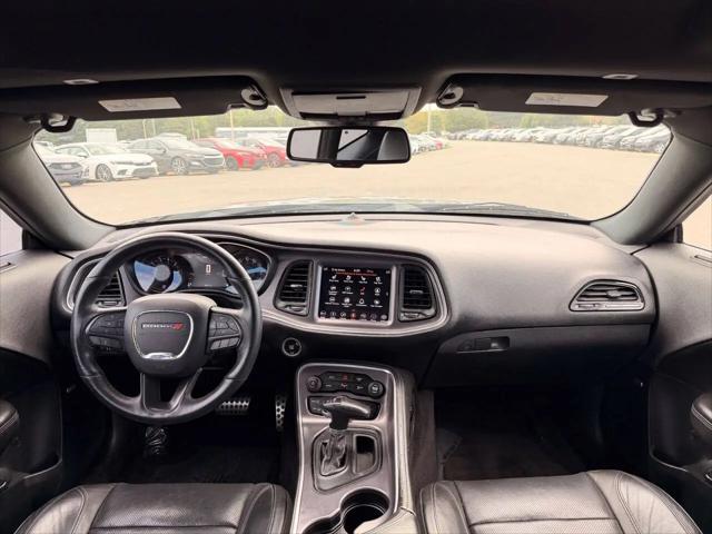 2018 Dodge Challenger SXT Plus