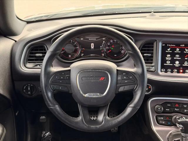 2018 Dodge Challenger SXT Plus