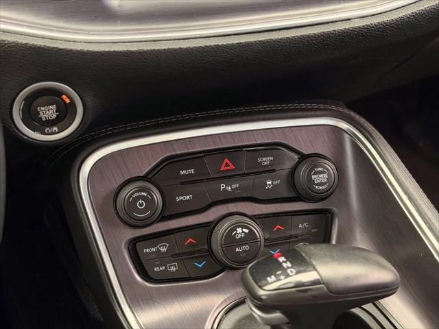 2018 Dodge Challenger SXT Plus