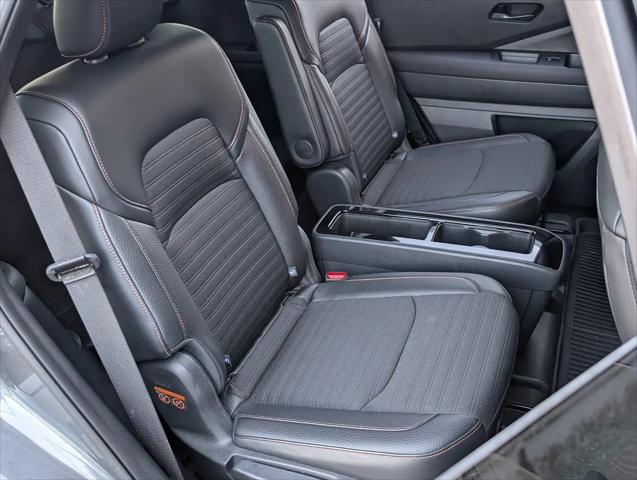 2025 Nissan Pathfinder Rock Creek 4WD