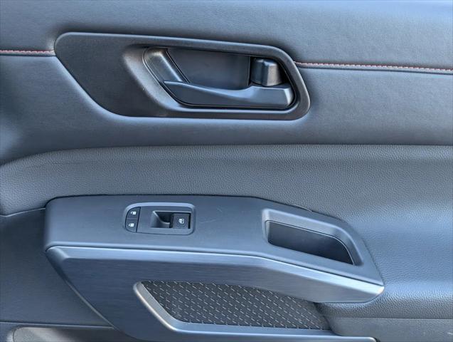 2025 Nissan Pathfinder Rock Creek 4WD
