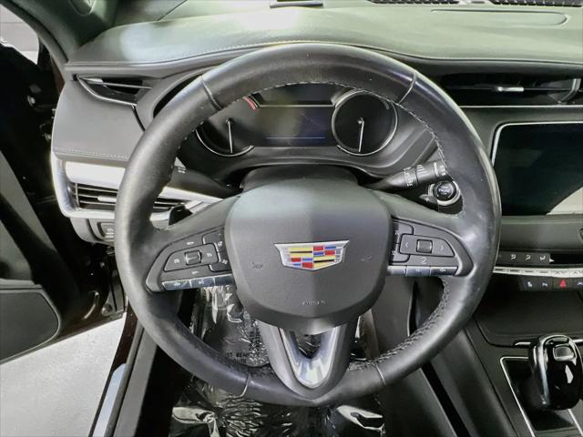 2021 Cadillac XT4 AWD Premium Luxury