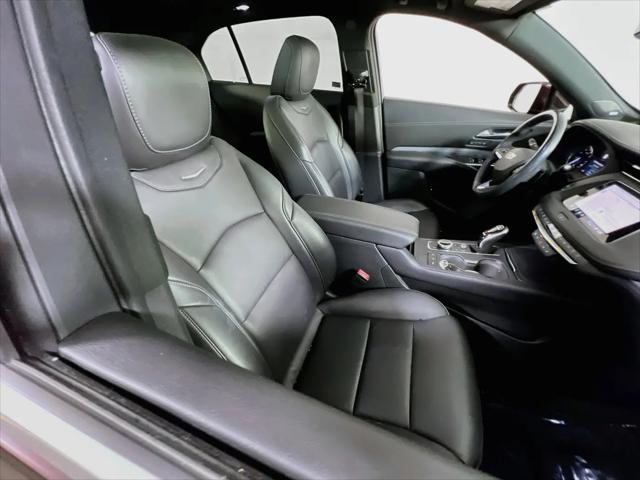 2021 Cadillac XT4 AWD Premium Luxury