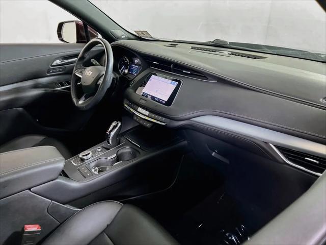2021 Cadillac XT4 AWD Premium Luxury