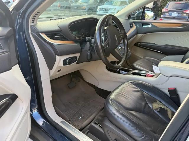 2017 Lincoln MKC Select