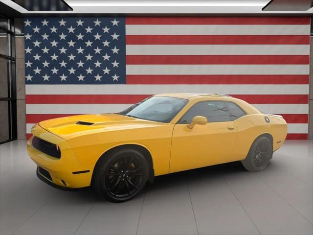 2018 Dodge Challenger SXT Plus