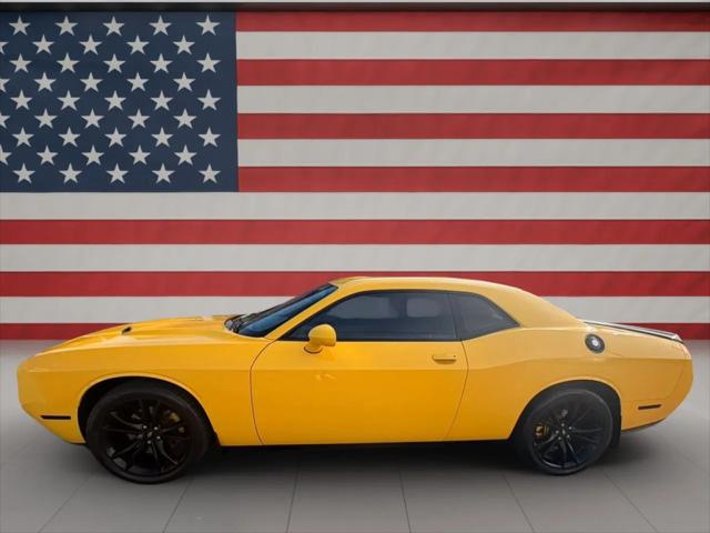2018 Dodge Challenger SXT Plus
