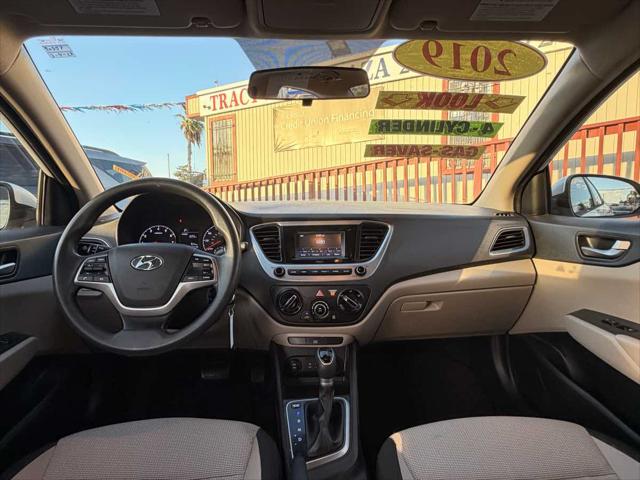 2019 Hyundai Accent SE