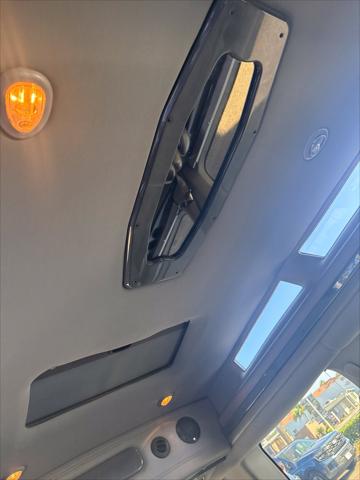 2017 Ford Transit XLT