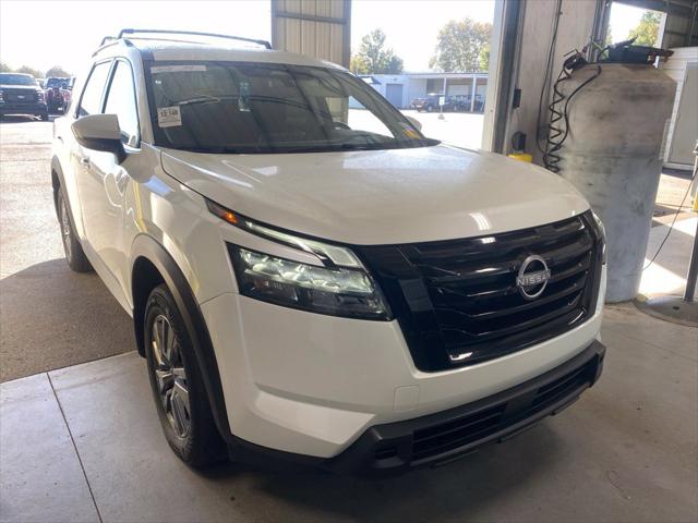 2024 Nissan Pathfinder SV 4WD for sale in Groveport, OH