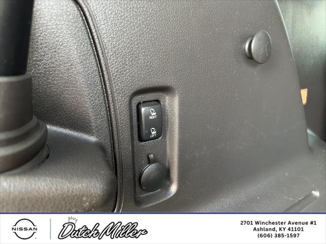 2014 Lincoln MKX Base